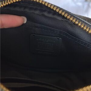 Coach belt pack 💯 authentic!